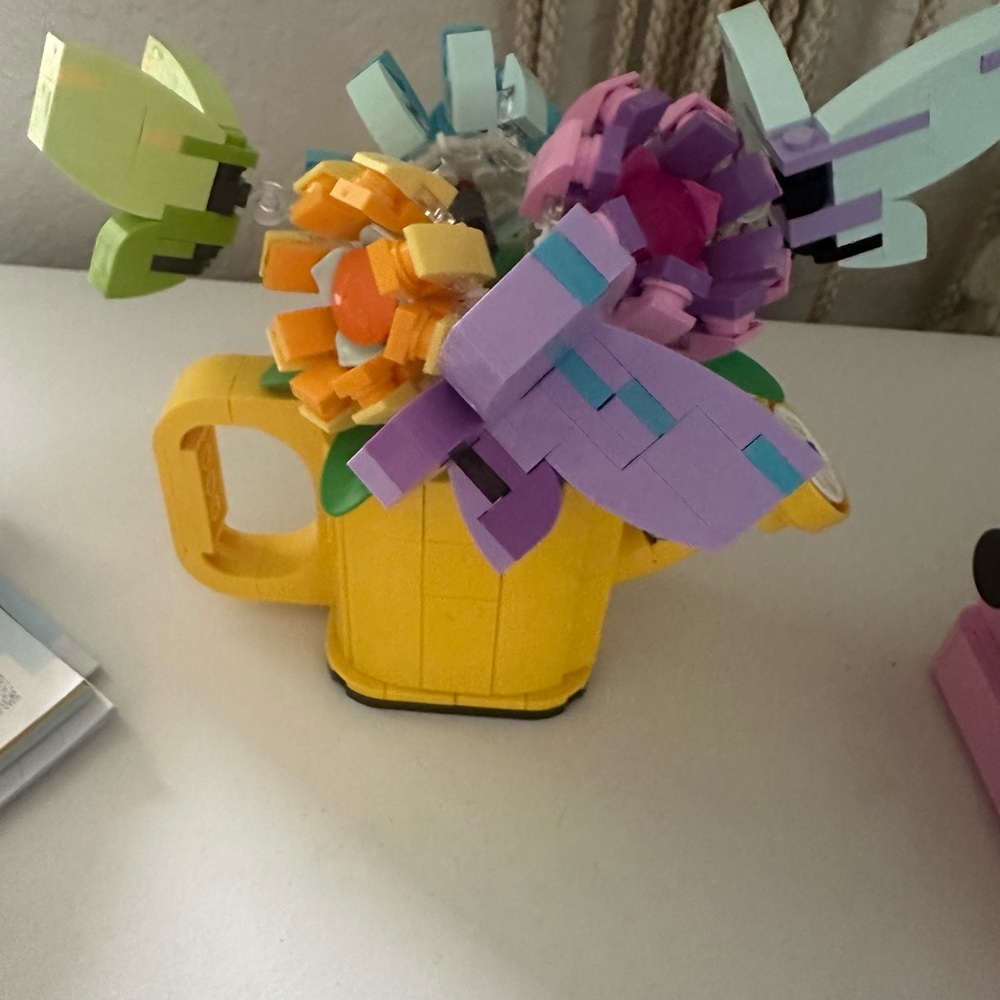 LEGO Pink Typewriter with Floral Accents - Picture 2 of 5